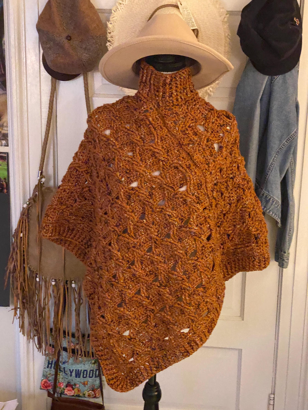 Coffee Beans - Cabled Poncho