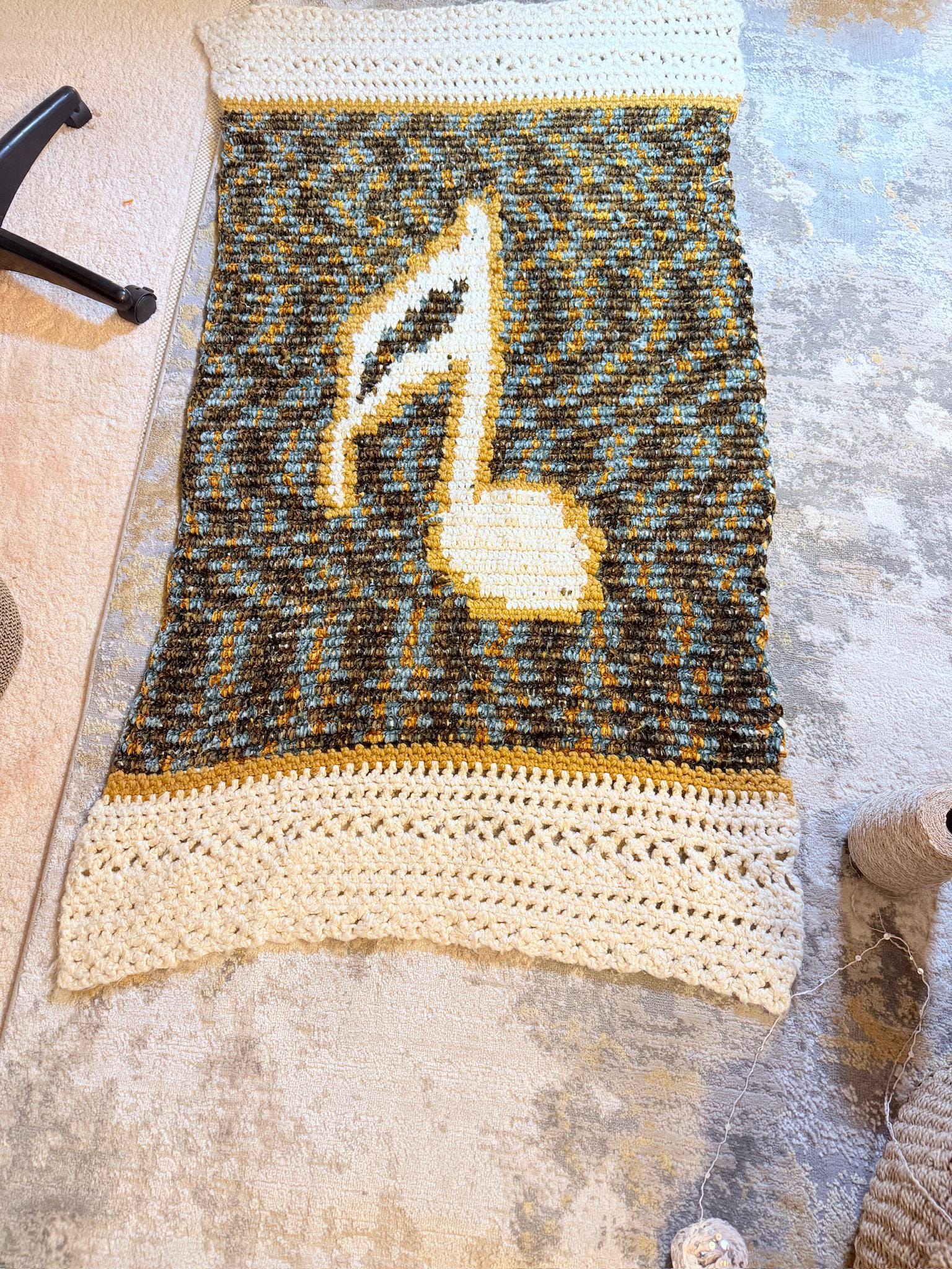 CROCHET PATTERN - MUSIC NOTE THROW Patter